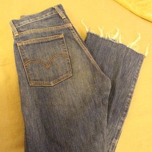 Levi's "White Oak Cone Denim" Dark Wash Straight Jeans W26